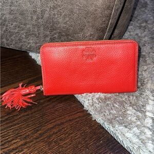 Tory Burch Wallet